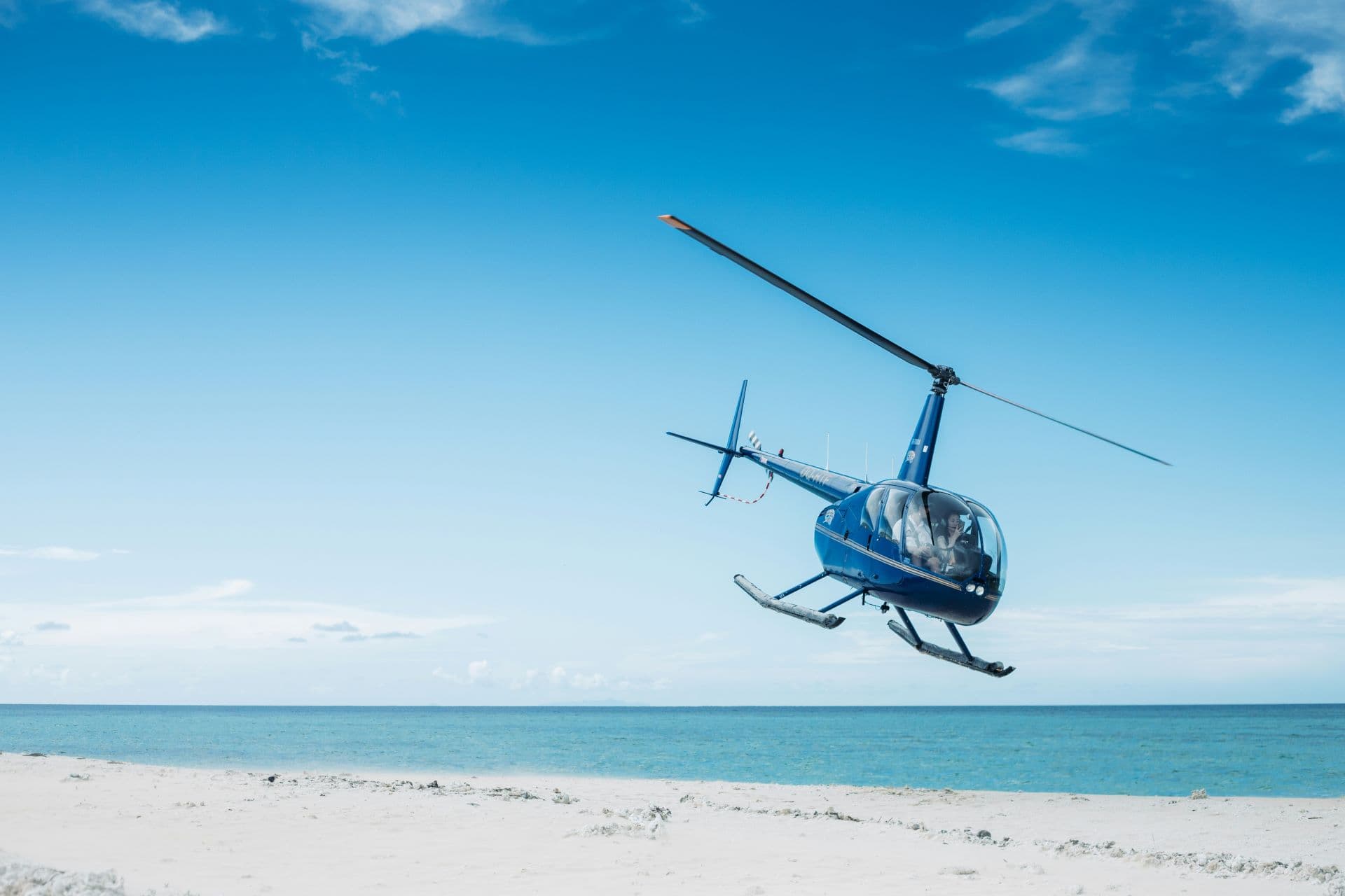 Soaring Above Marvels: Unforgettable Helicopter Tours Over Natural Wonders
