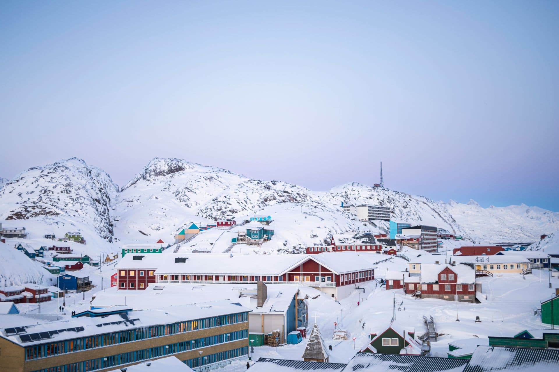 Discover Greenland: An Arctic Adventure Awaits