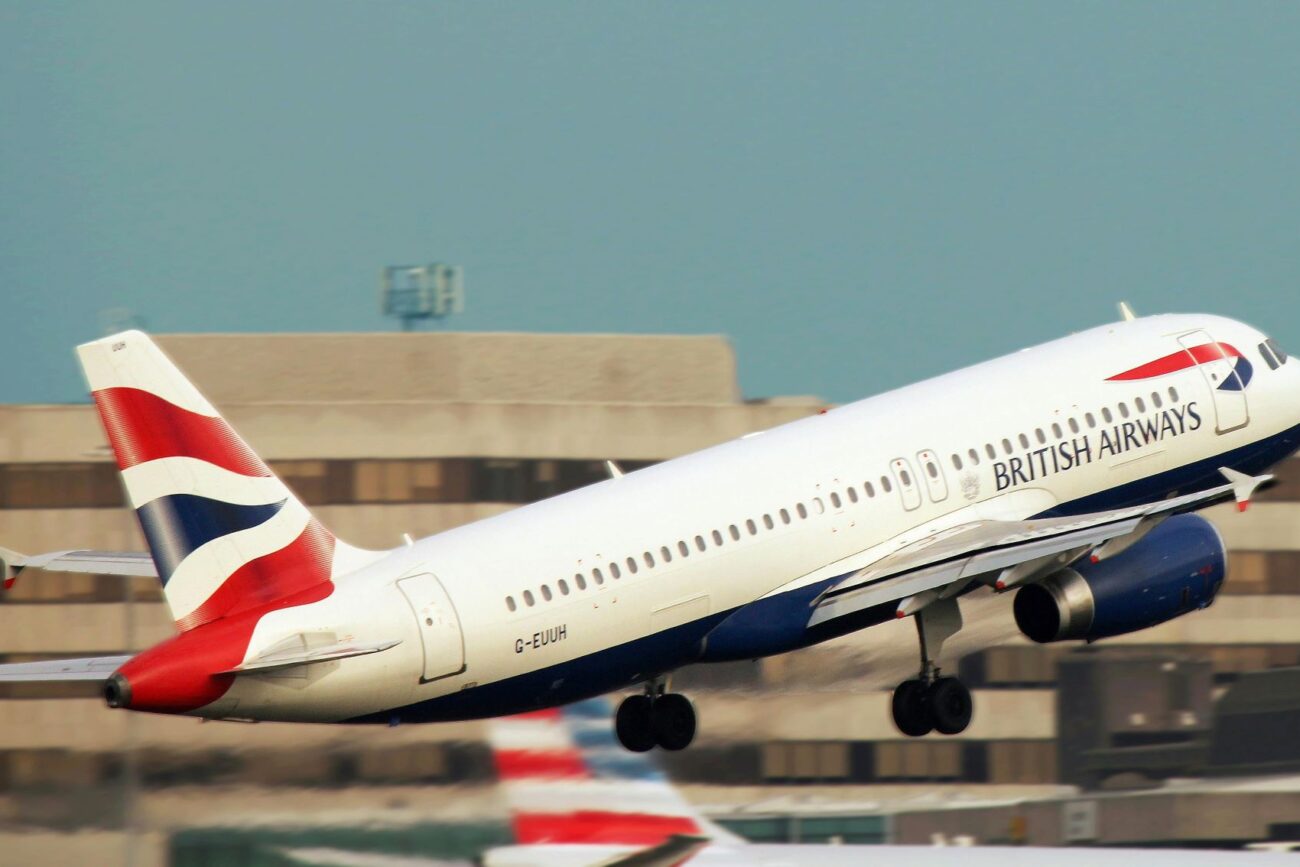 eco-tourism-in-the-skies-sustainable-flying-as-a-selling-point-2-1300x867.jpg
