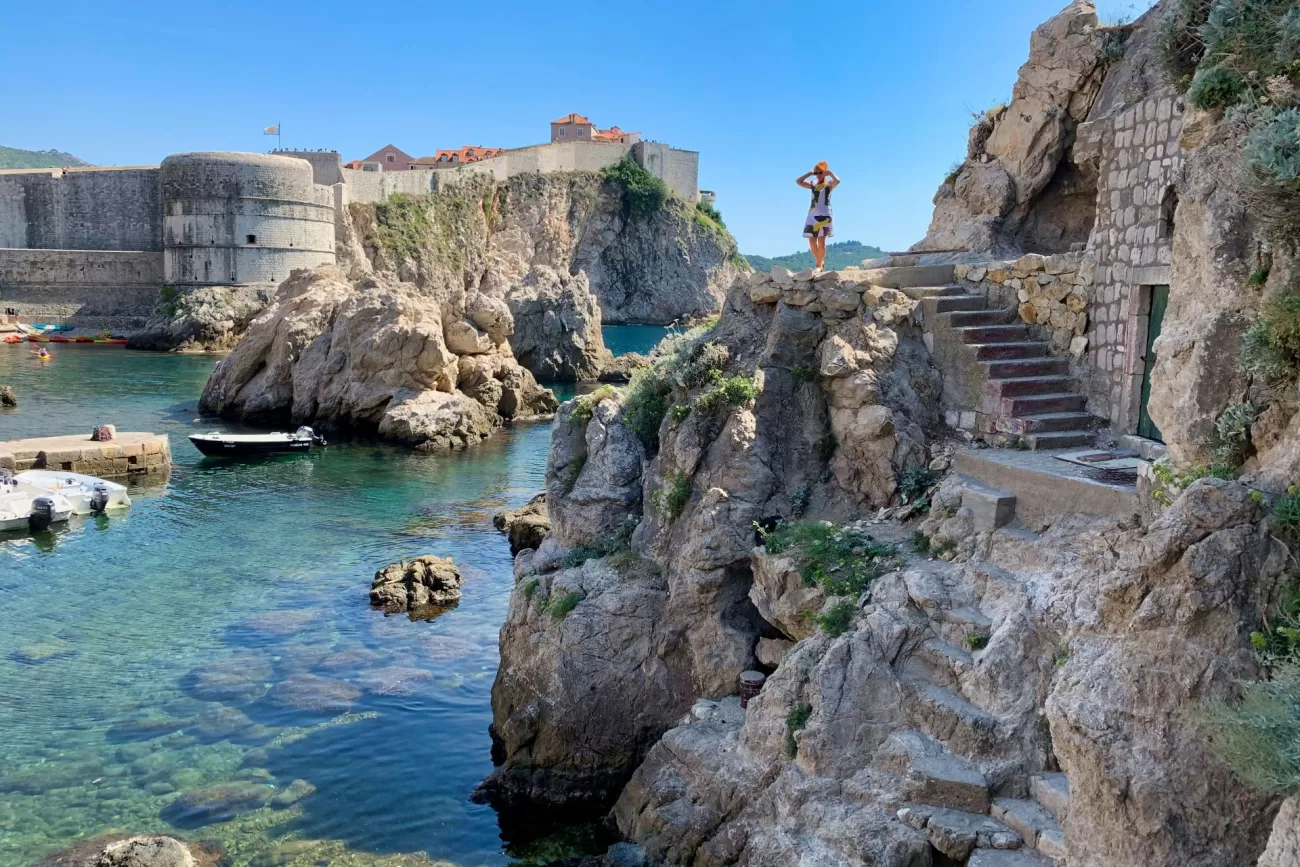 flying-to-croatia-1-1300x867.webp