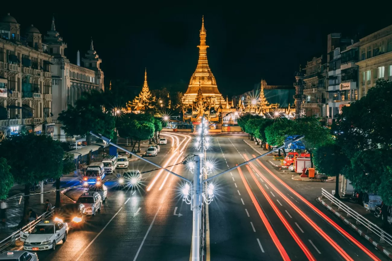 flying-to-myanmar-2-1300x867.webp