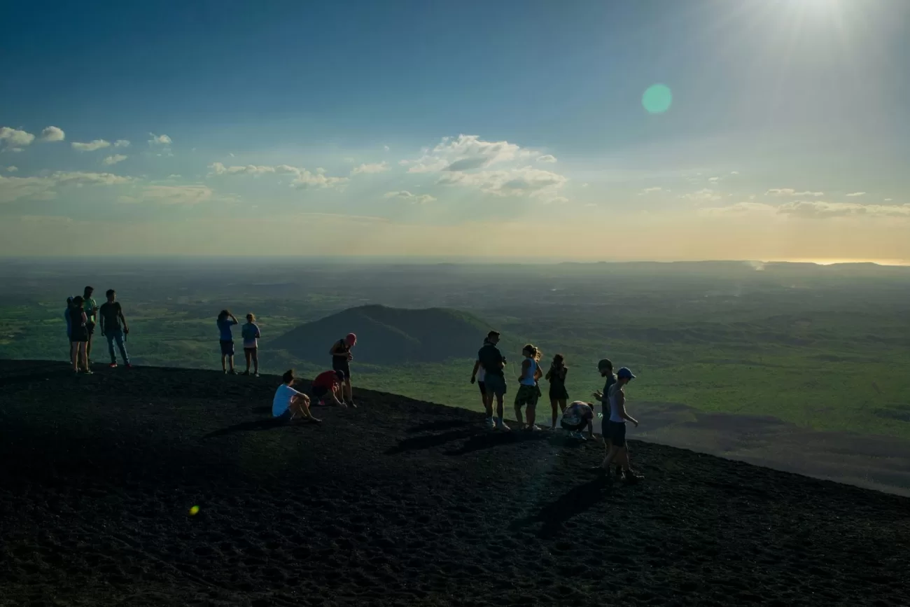 flying-to-nicaragua-1-1300x867.webp