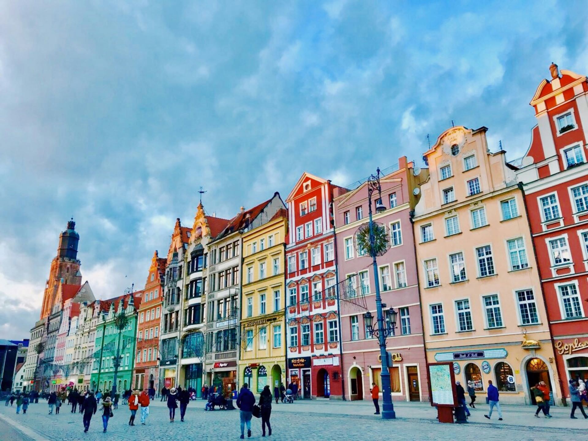 flying-to-poland-1.jpg
