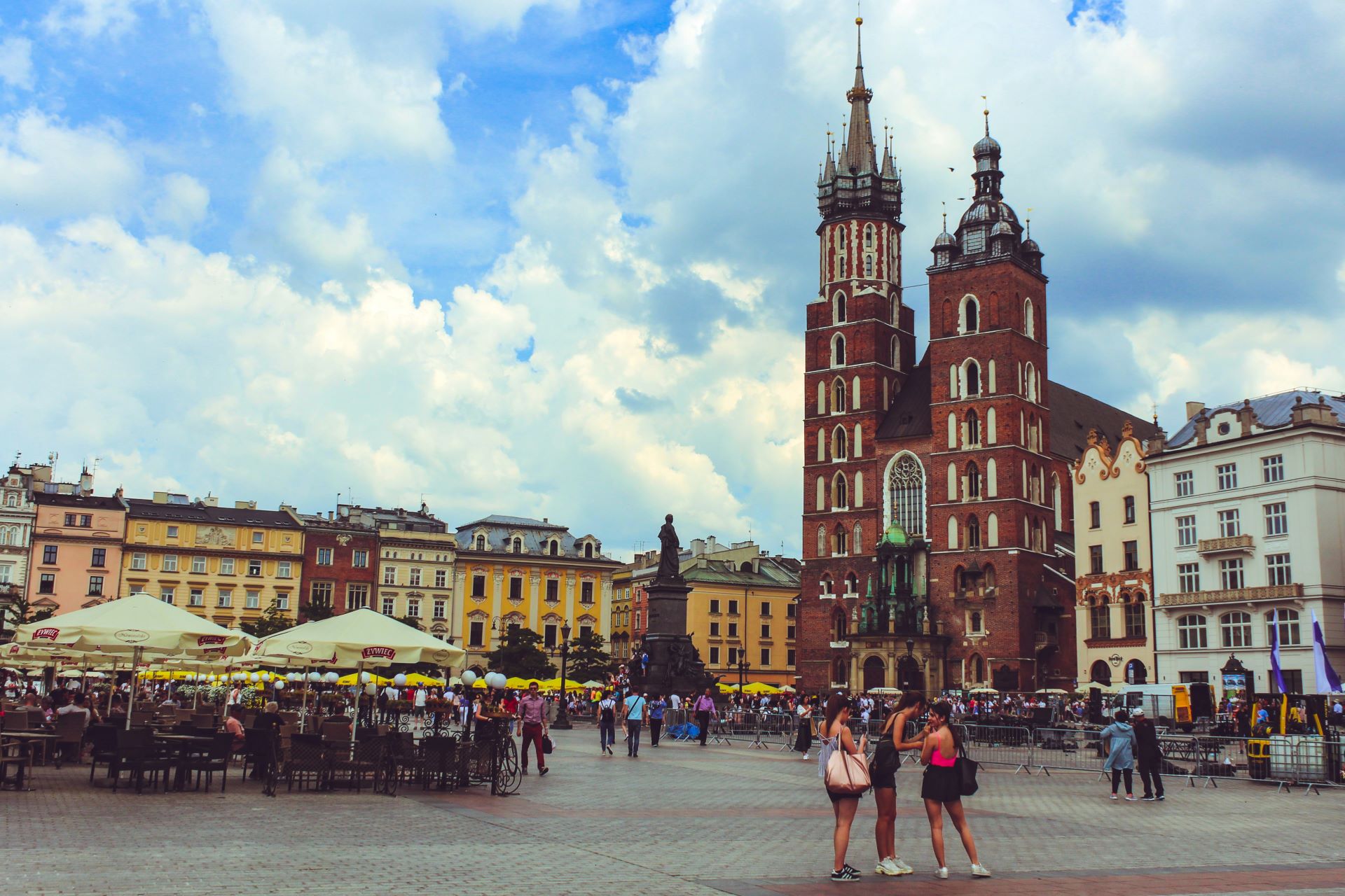 flying-to-poland-4.jpg