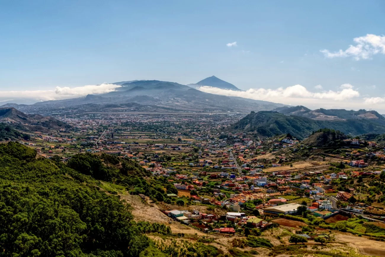 flying-to-venezuela-1-1300x867.webp
