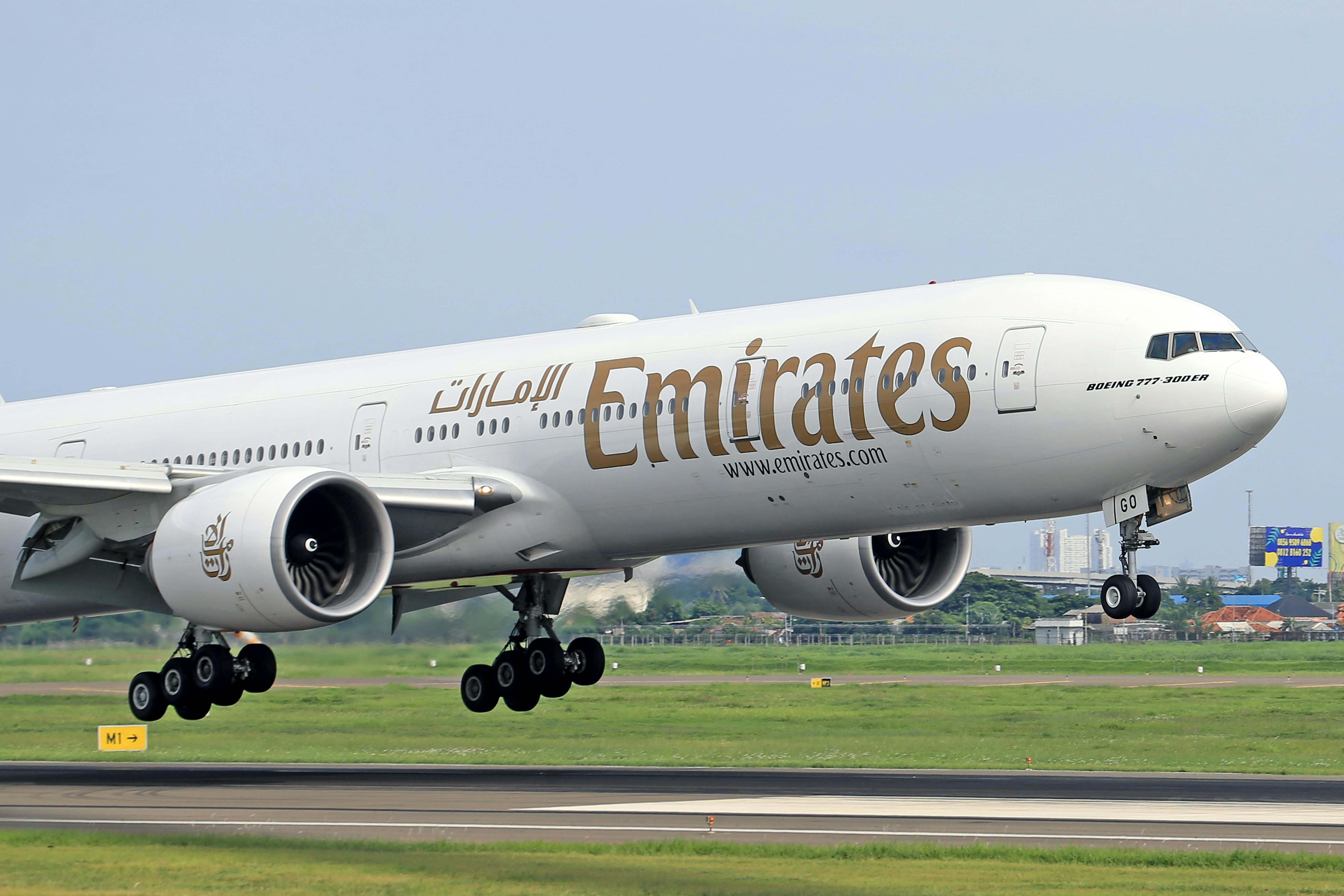 from-take-off-to-touchdown-airlines-as-architects-of-travel-1