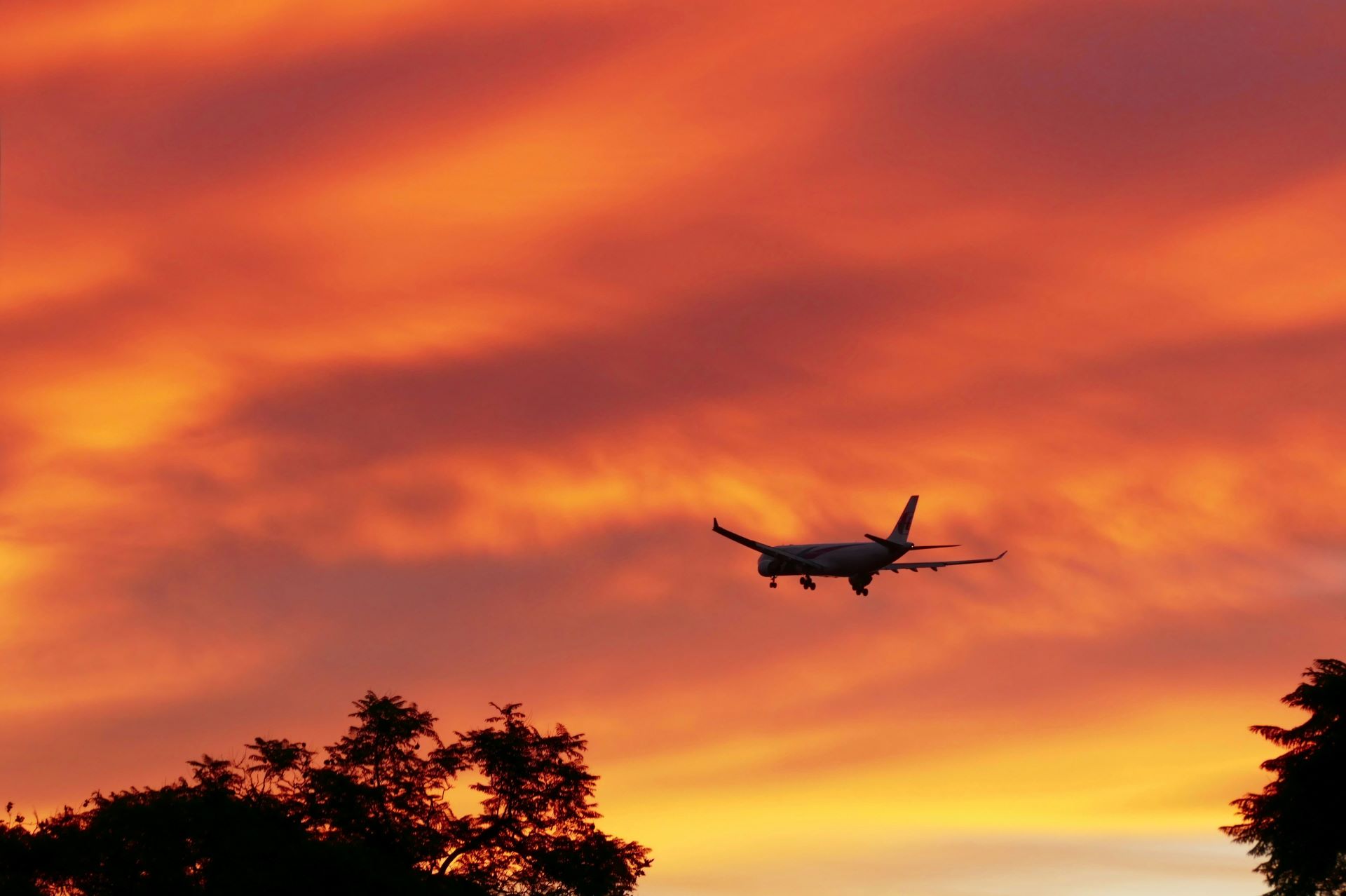 scenic-flight-tourism-routes-that-are-destinations-1