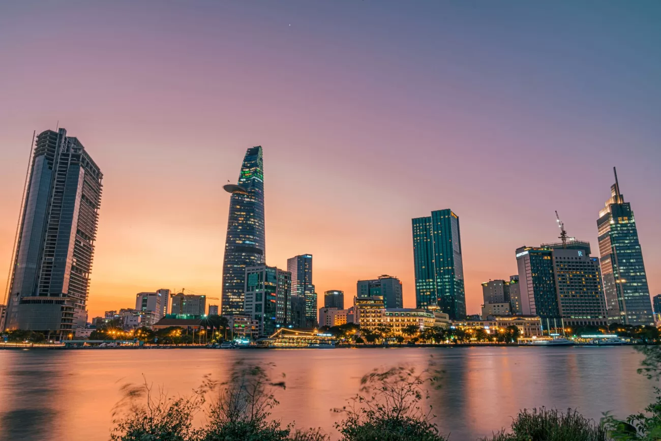 the-heartbeat-of-vietnam-3-1300x867.webp