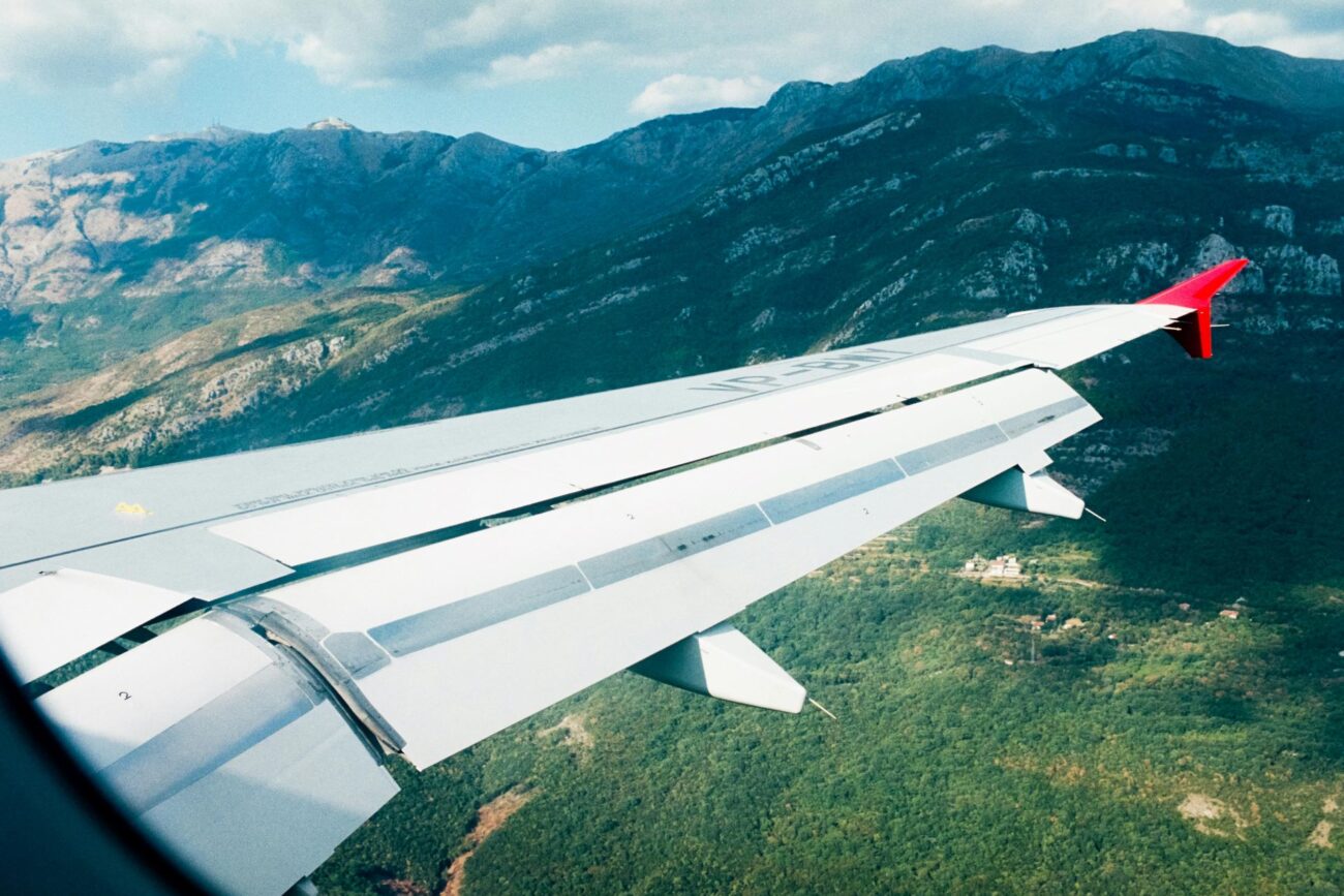 the-role-of-airline-partnerships-in-adventure-tourism-1300x867.jpg